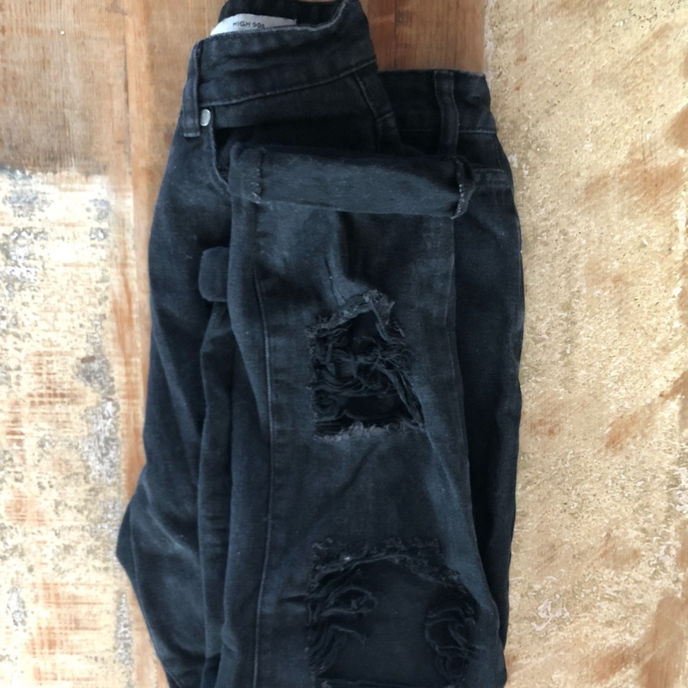 Cotton On High Rise Ripped Jeans - Picture 2 of 3
